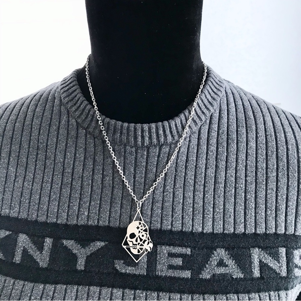 ๐ Skull with Rose Laser Etched Necklace and Earrings Set Stainless Steel - Picture 4 of 6